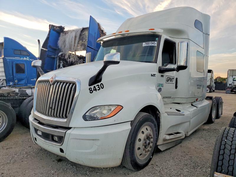 2020 International LT625 Semi Truck