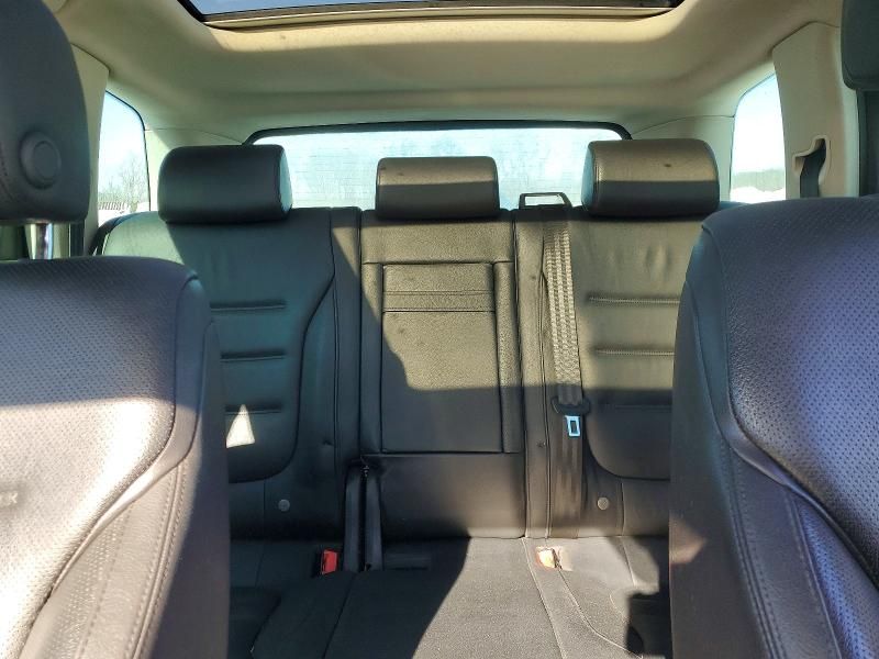 2016 Volkswagen Touareg Sport