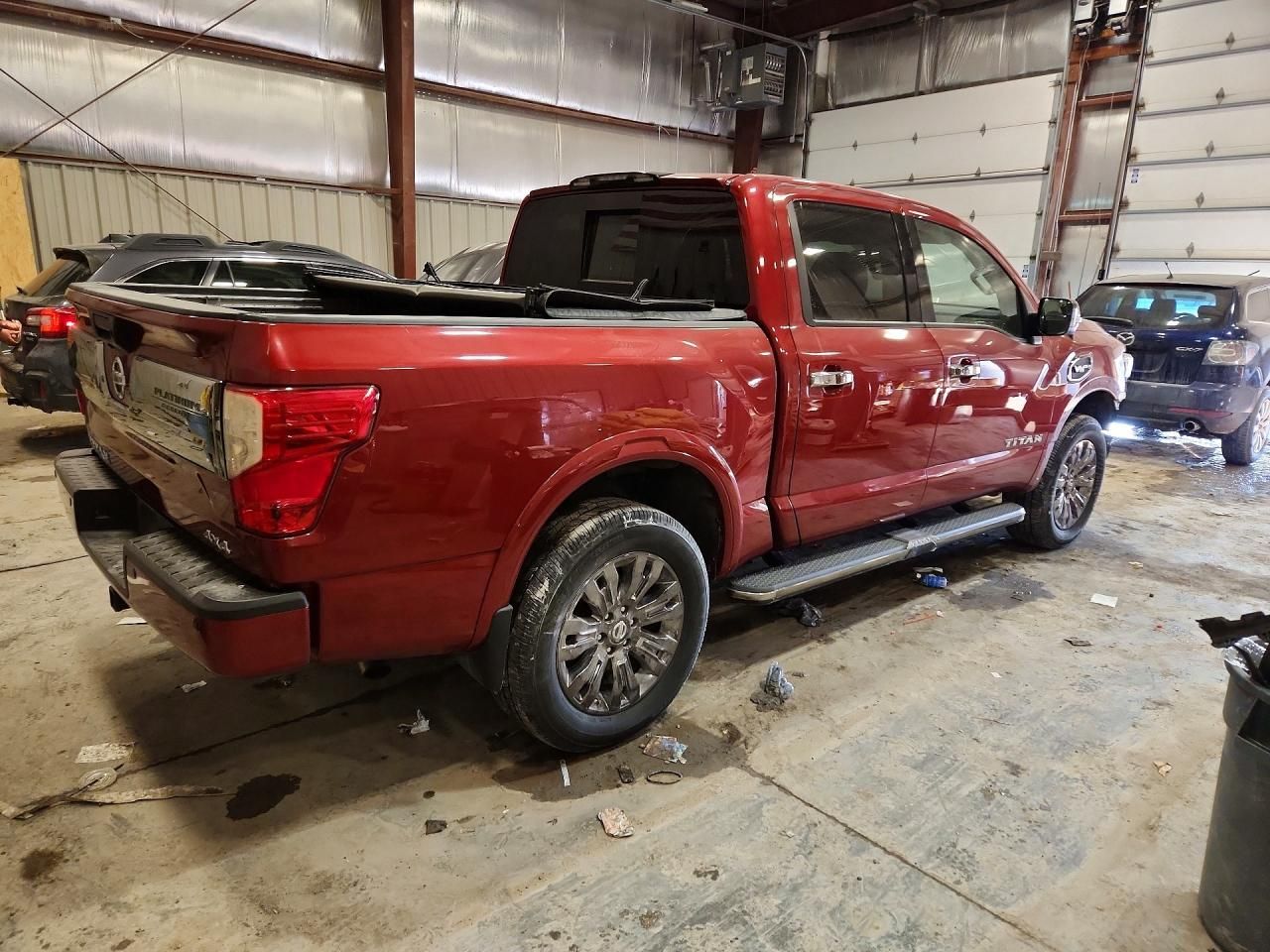 2017 Nissan Titan sv