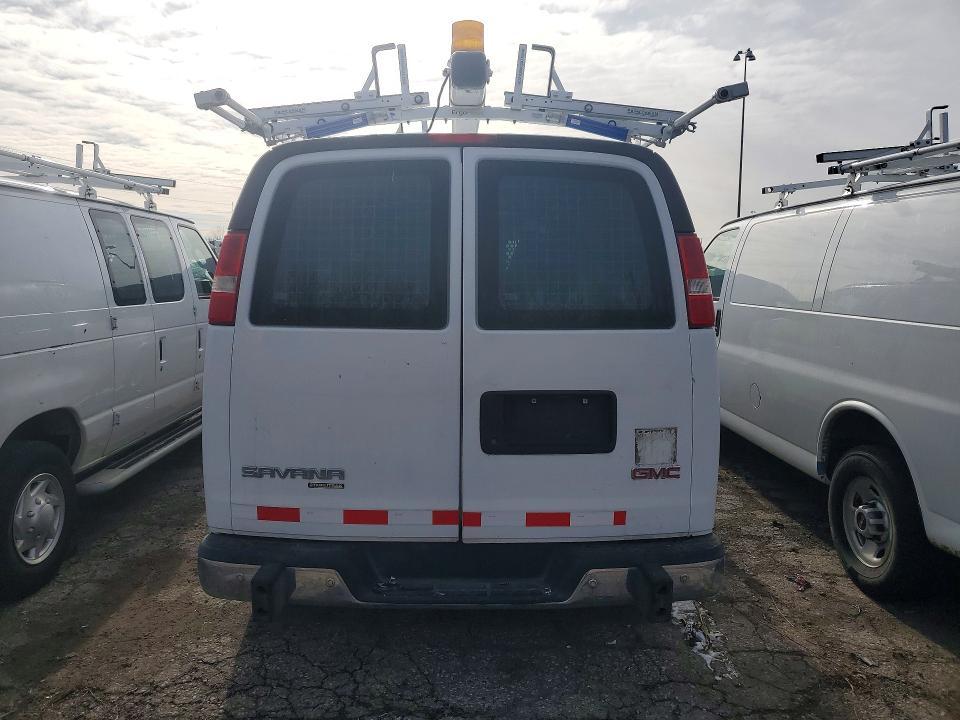 2014 GMC Savana 2500 Cargo Utility / Service van