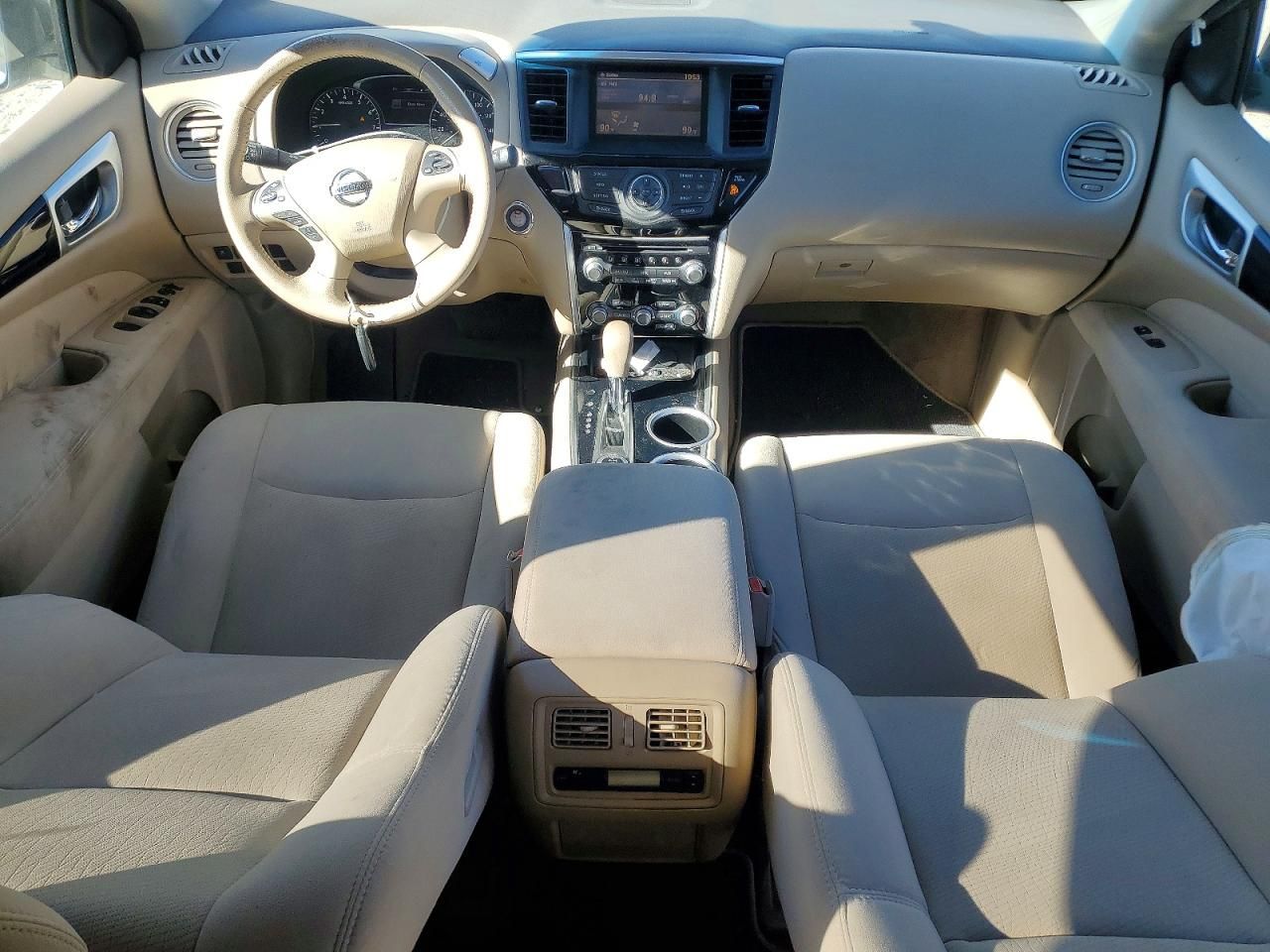 2015 Nissan Pathfinder s