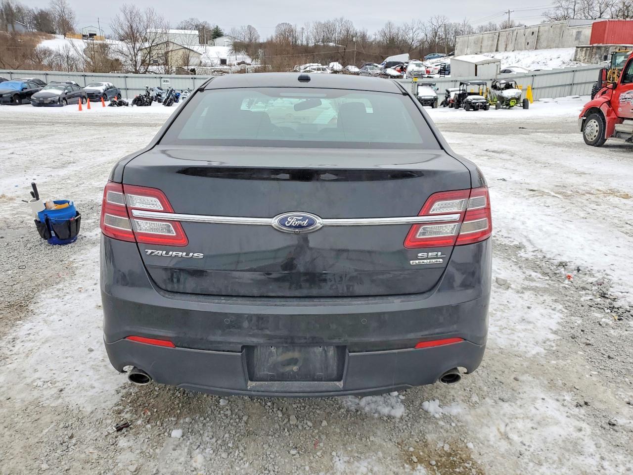 2015 Ford Taurus sel