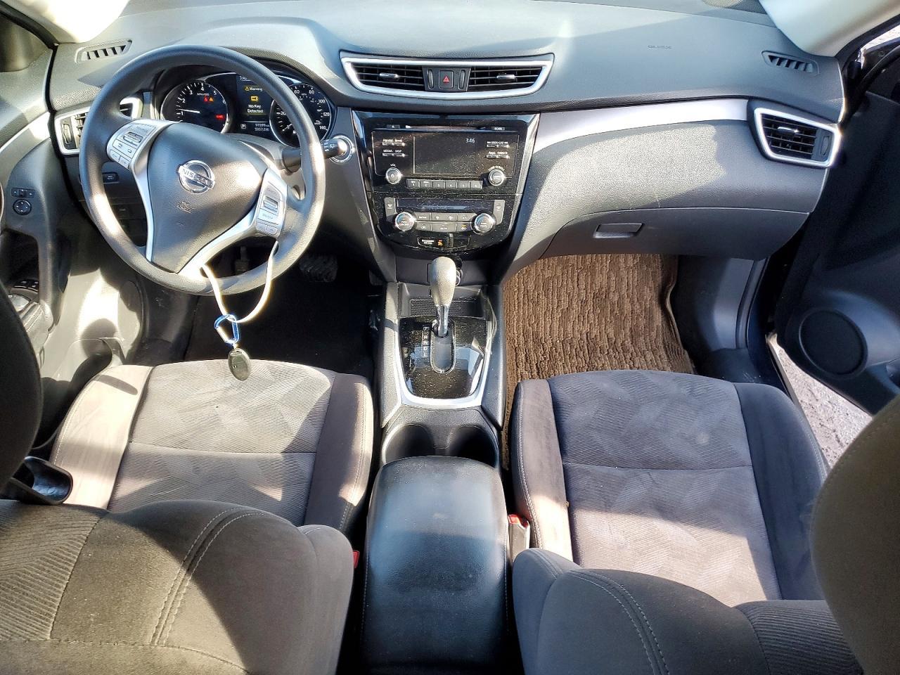 2016 Nissan Rogue sv