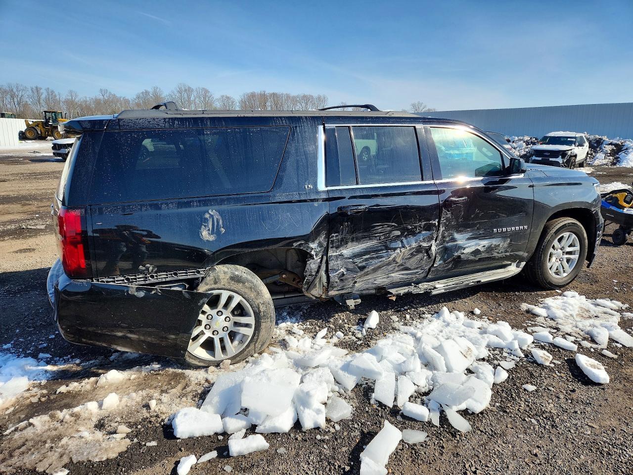 2016 Chevrolet Suburban K1500 ls