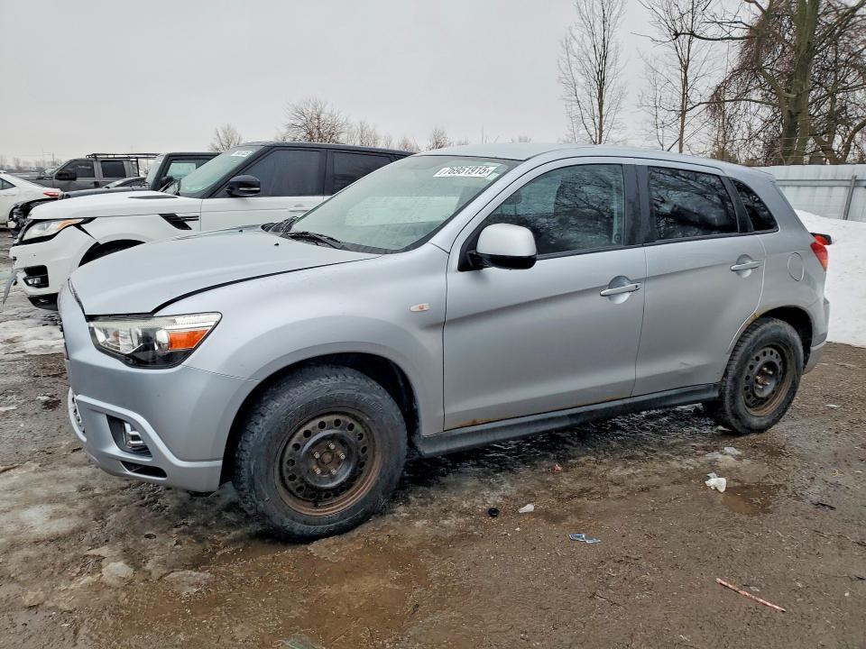 2011 Mitsubishi Rvr se