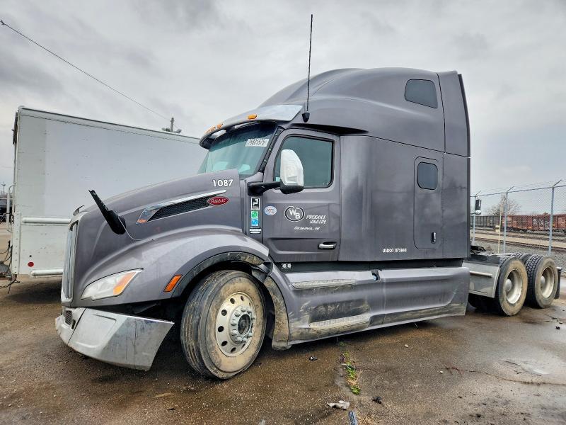 2023 Peterbilt 579