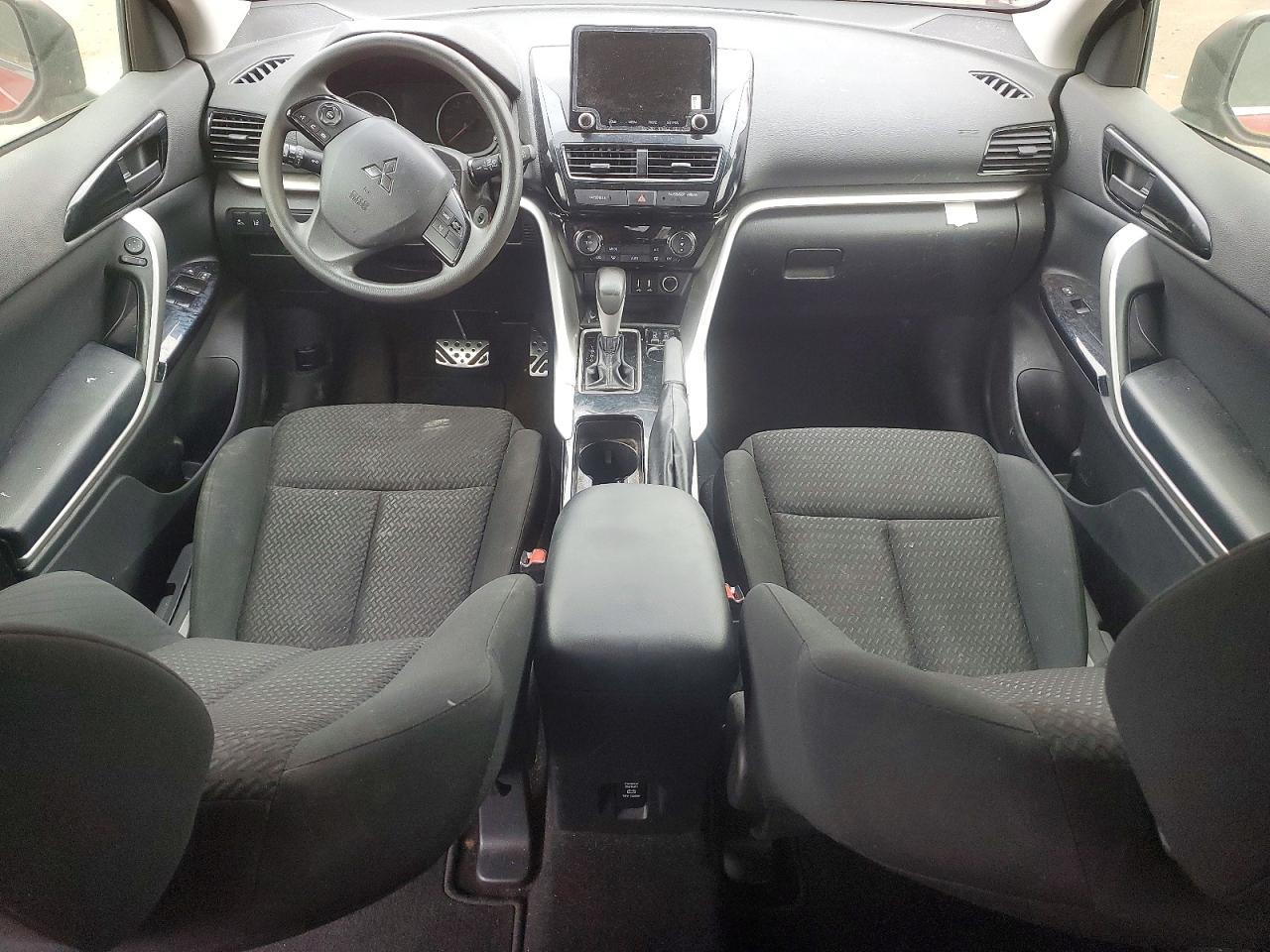 2022 Mitsubishi Eclipse Cross le