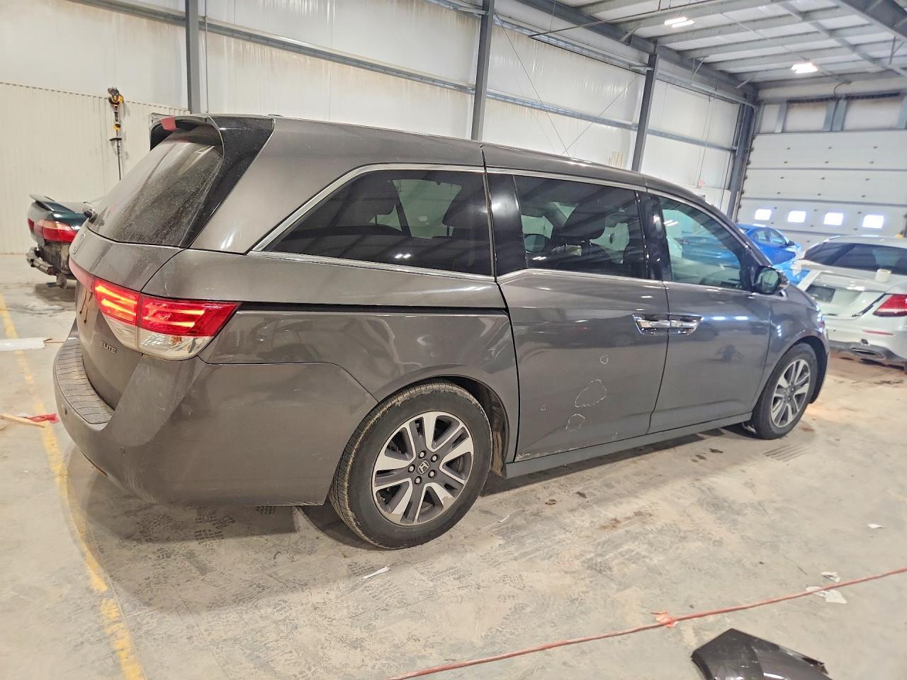 2014 Honda Odyssey Touring
