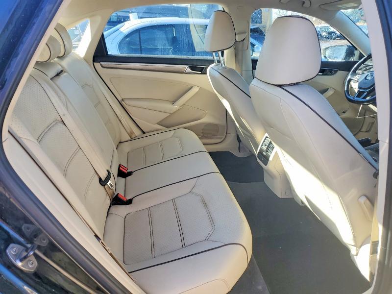 2016 Volkswagen Passat se