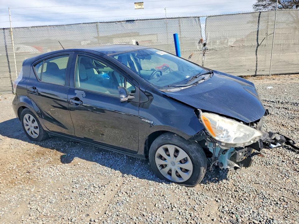 2013 Toyota Prius c one
