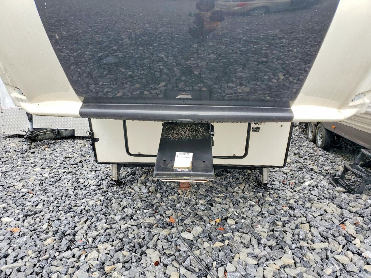 2000 Elkridge Trailer