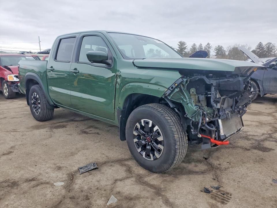 2022 Nissan Frontier s