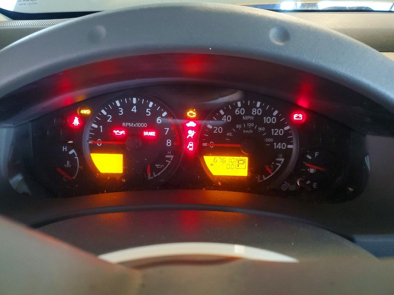 2016 Nissan Frontier s
