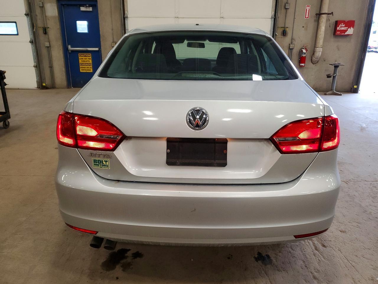 2012 Volkswagen Jetta Base