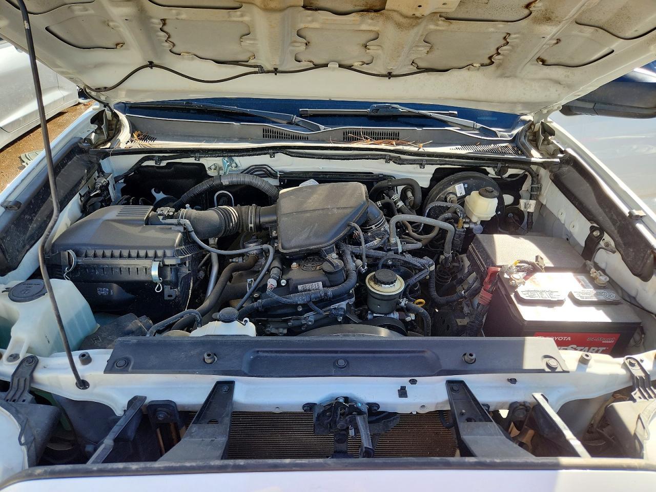 2018 Toyota Tacoma SR
