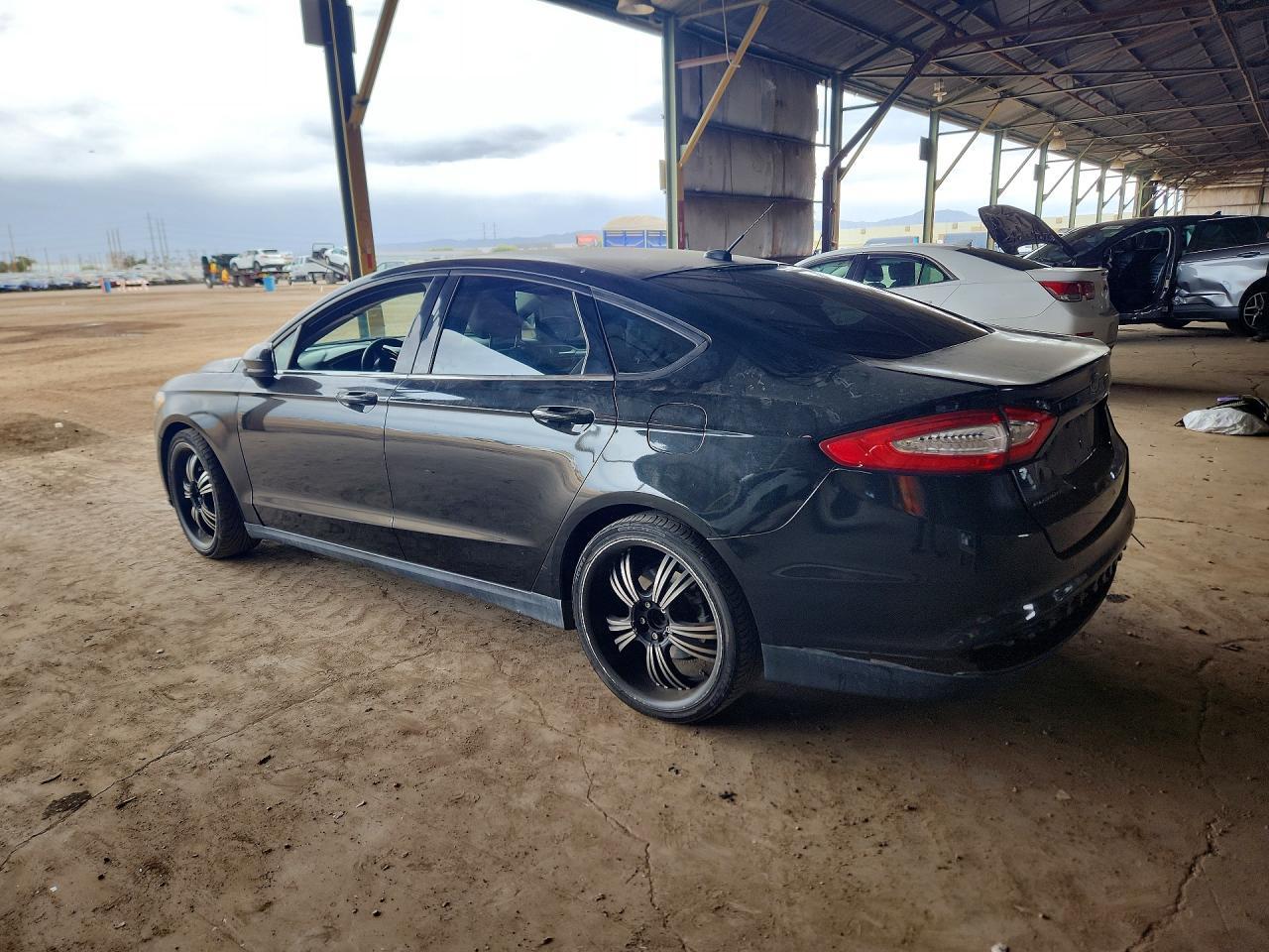 2013 Ford Fusion s