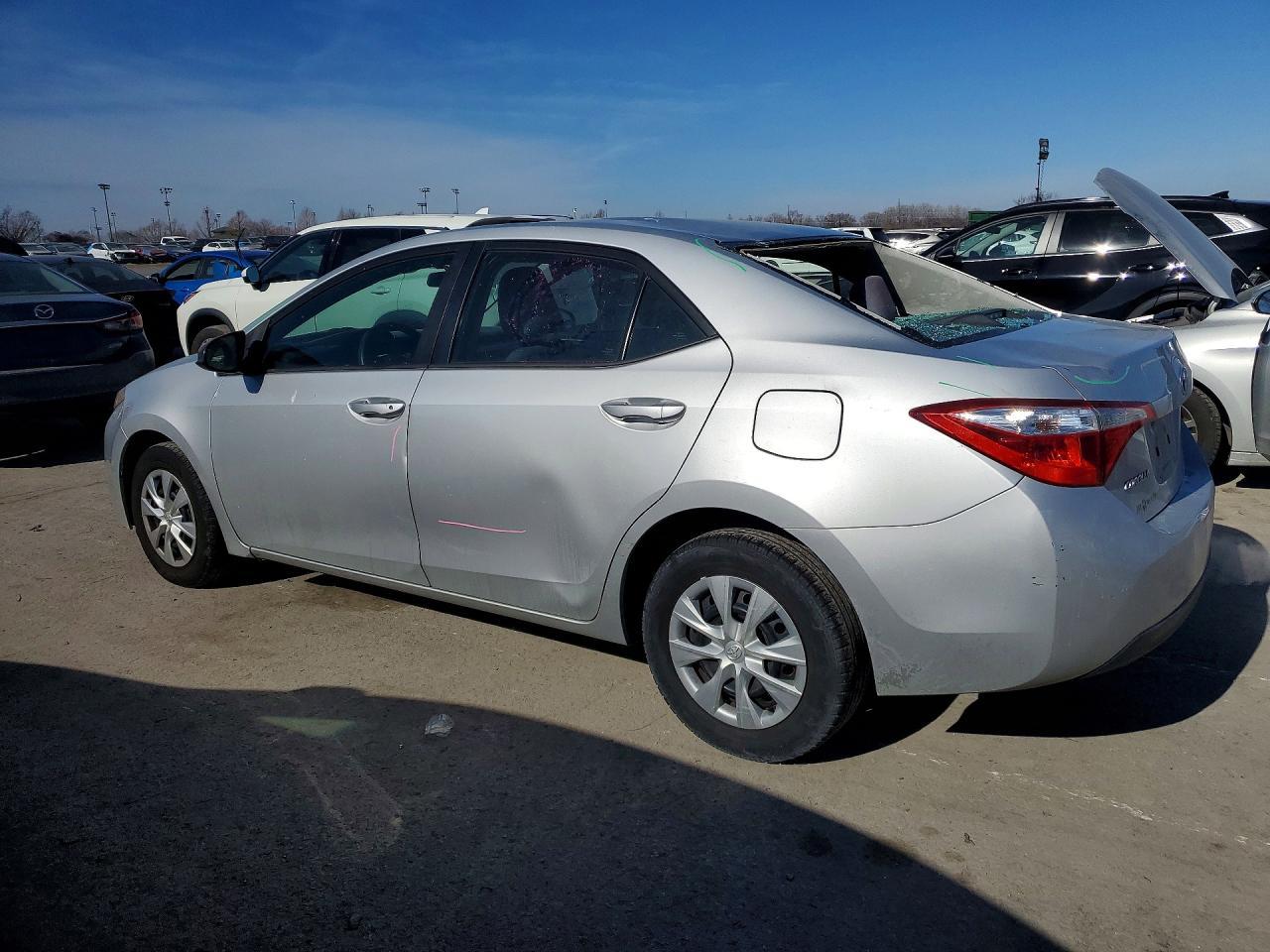 2015 Toyota Corolla l