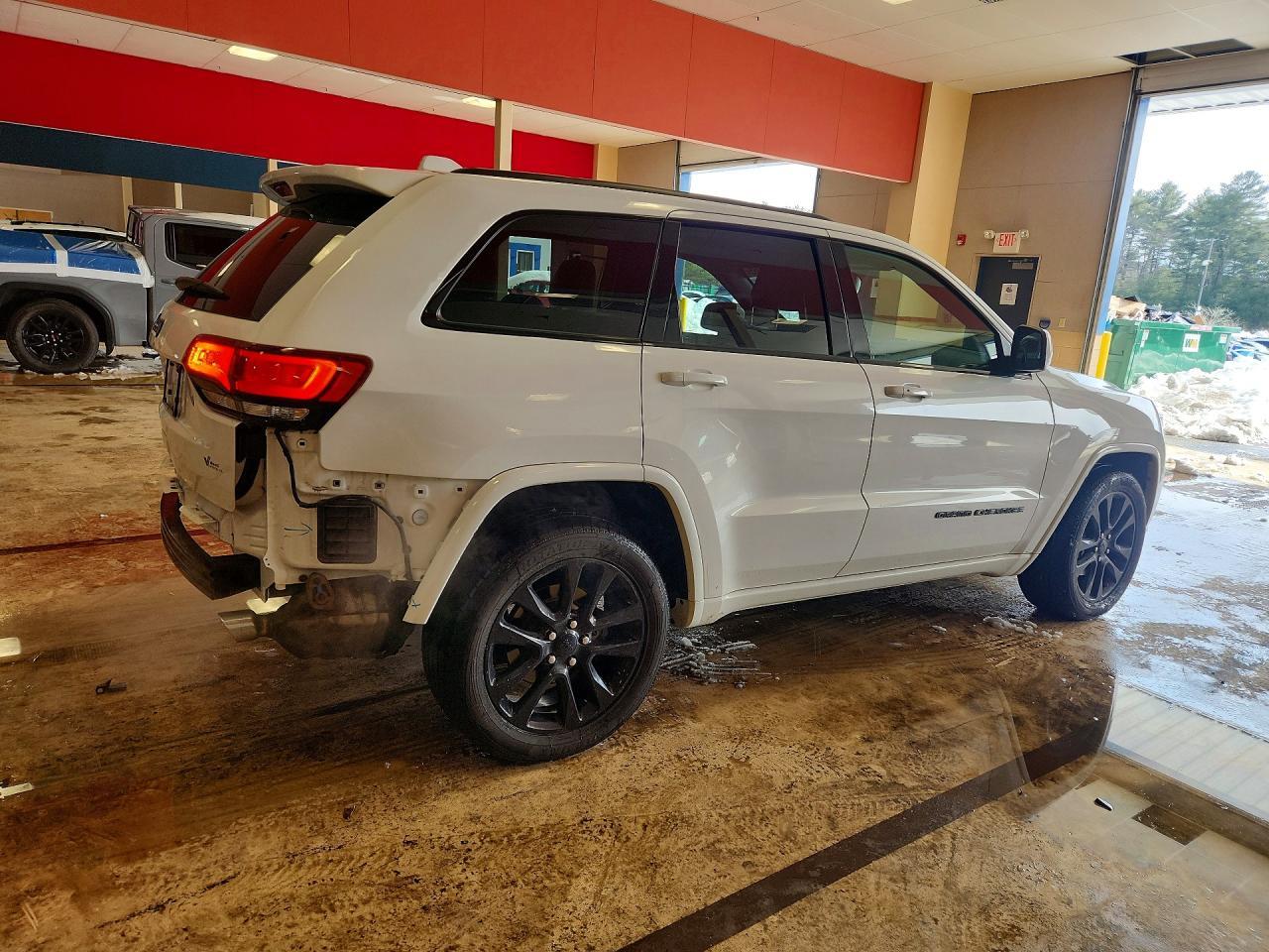 2019 Jeep Grand Cherokee Laredo