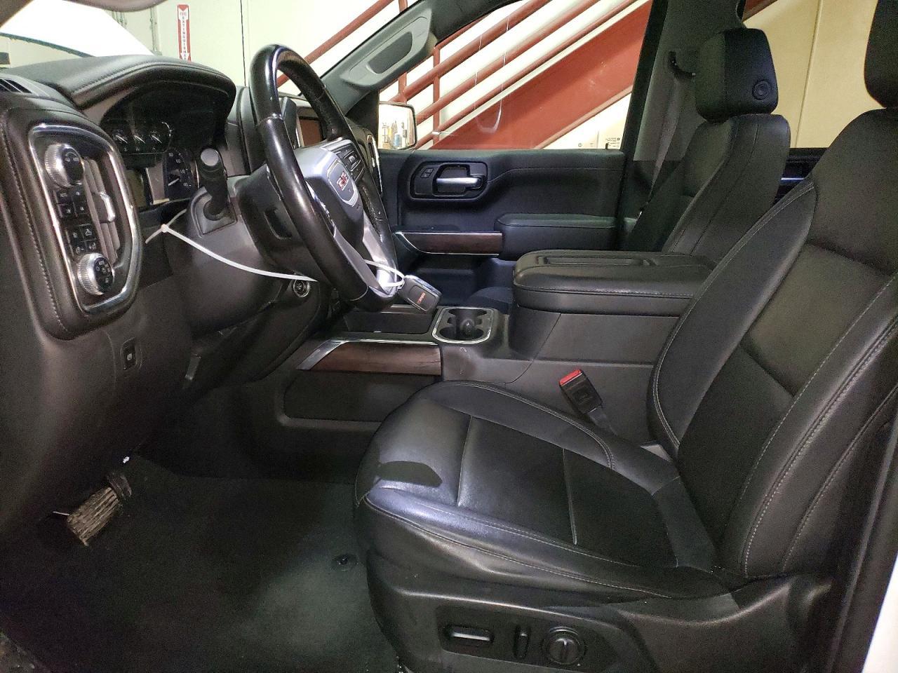2021 GMC Sierra K1500 SLT