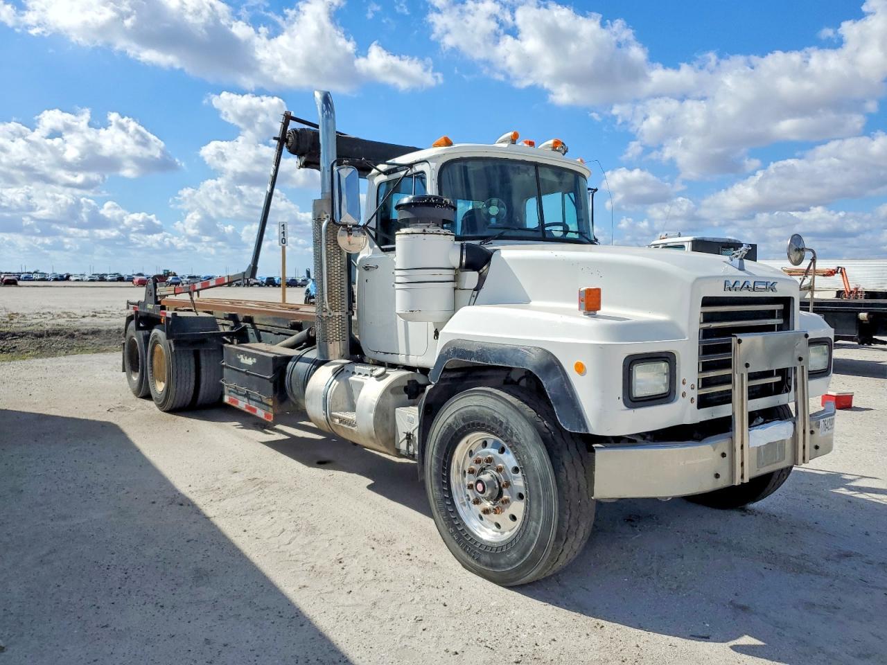 2002 Mack RB688S ROLL-OFF Container Truck