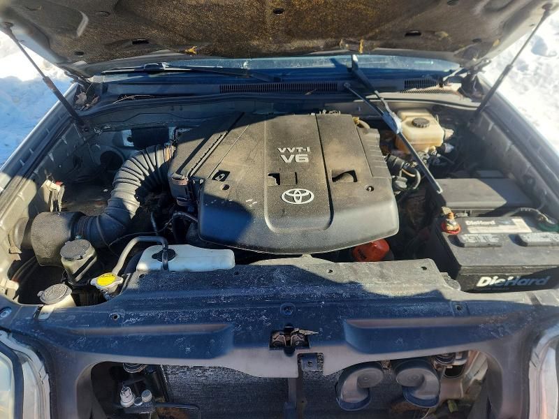 2004 Toyota 4runner SR5