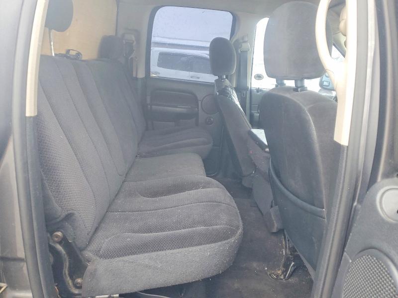 2004 Dodge Ram 1500 st