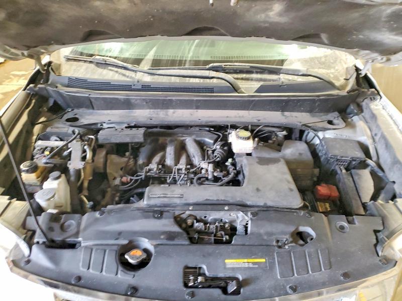 2015 Nissan Pathfinder sv