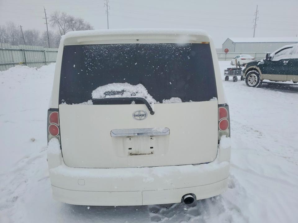 2005 Scion XB