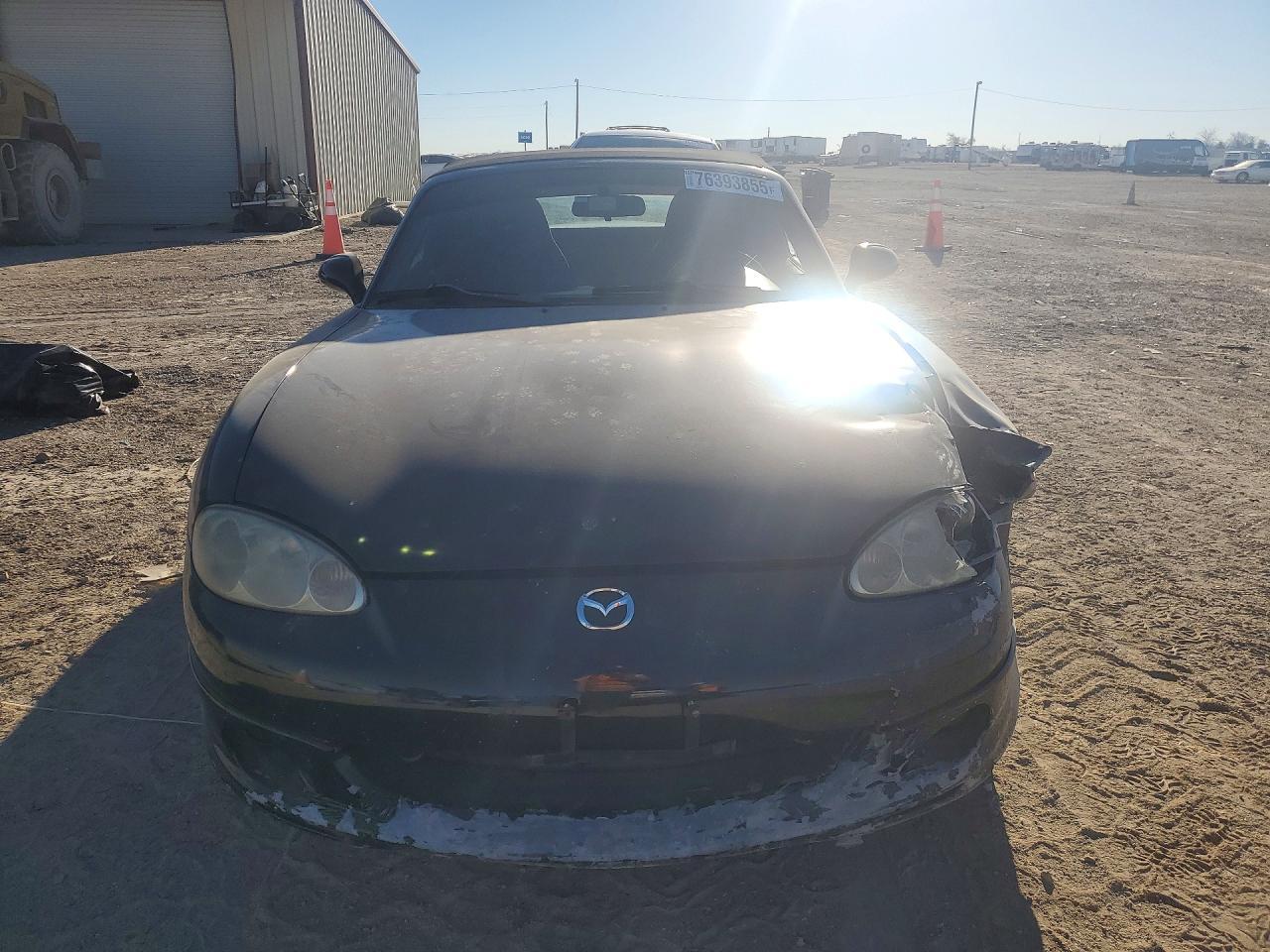 2004 Mazda Mx-5 Miata Base