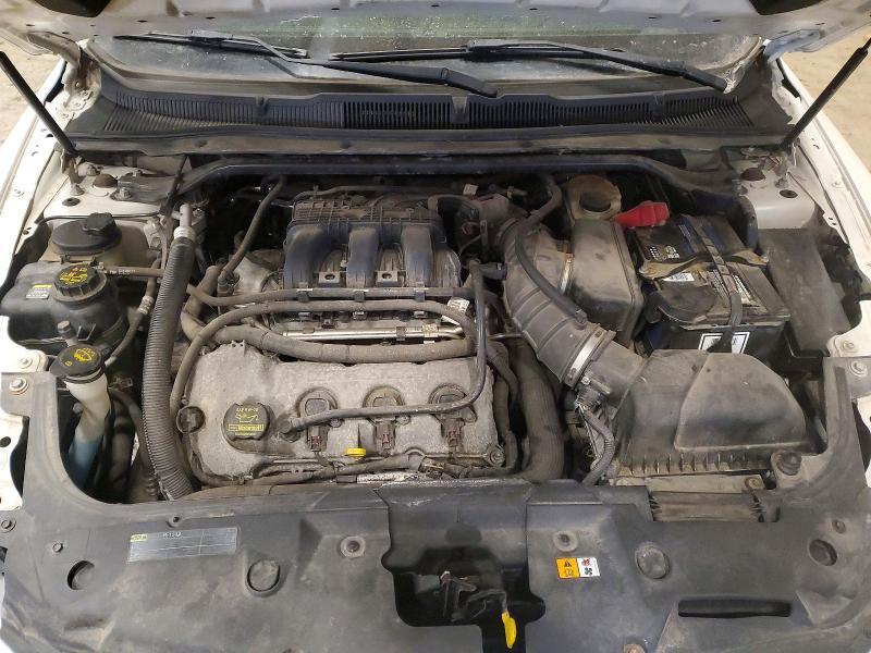 2011 Ford Taurus sel