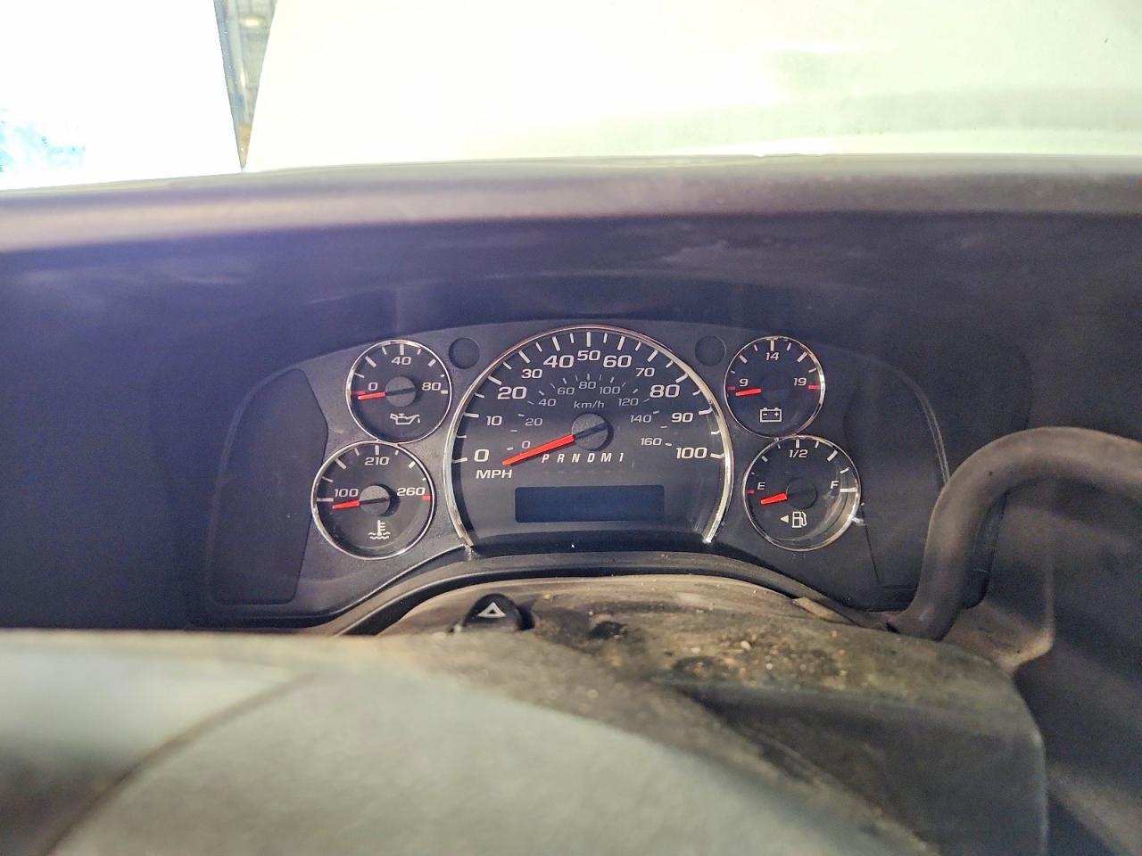 2014 Chevrolet Express 2500 Cargo Delivery Van