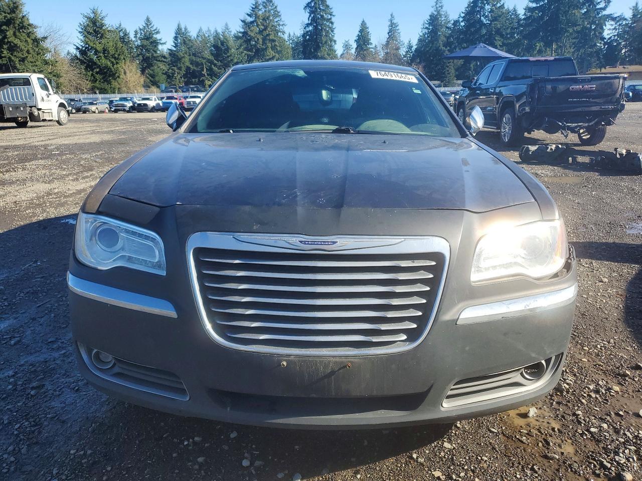 2014 Chrysler 300c