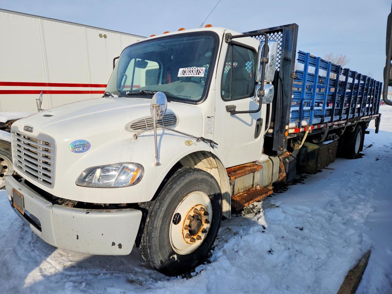 2016 Freightliner Business Class M2 Semi Truck