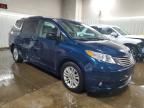 2012 Toyota Sienna xle
