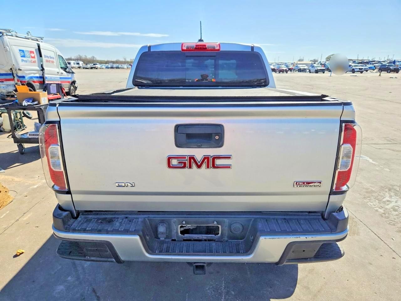 2016 GMC Canyon sle