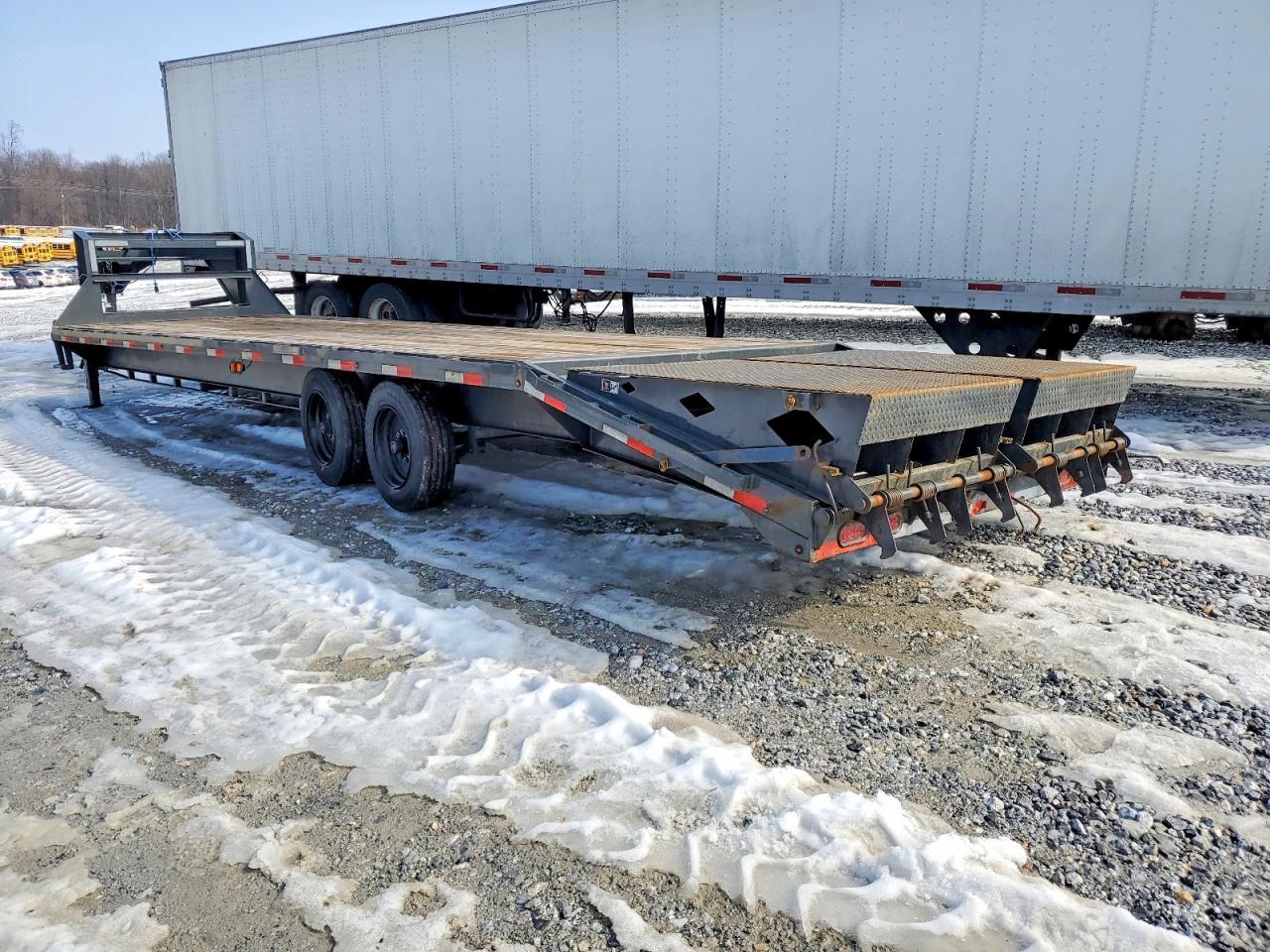 2023 Kaufman Equipment Trailer