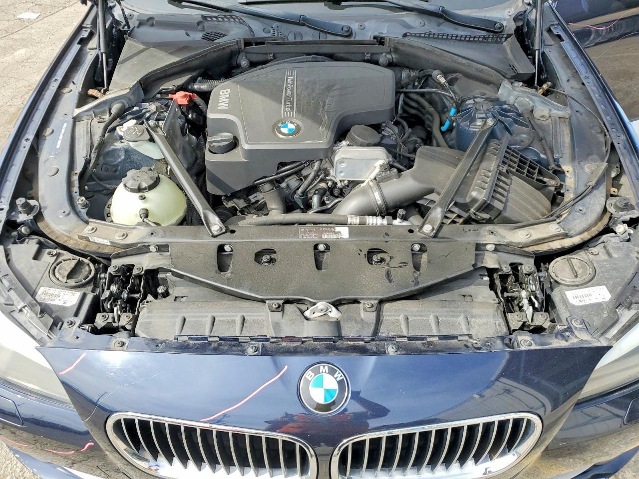 2012 BMW 528 i