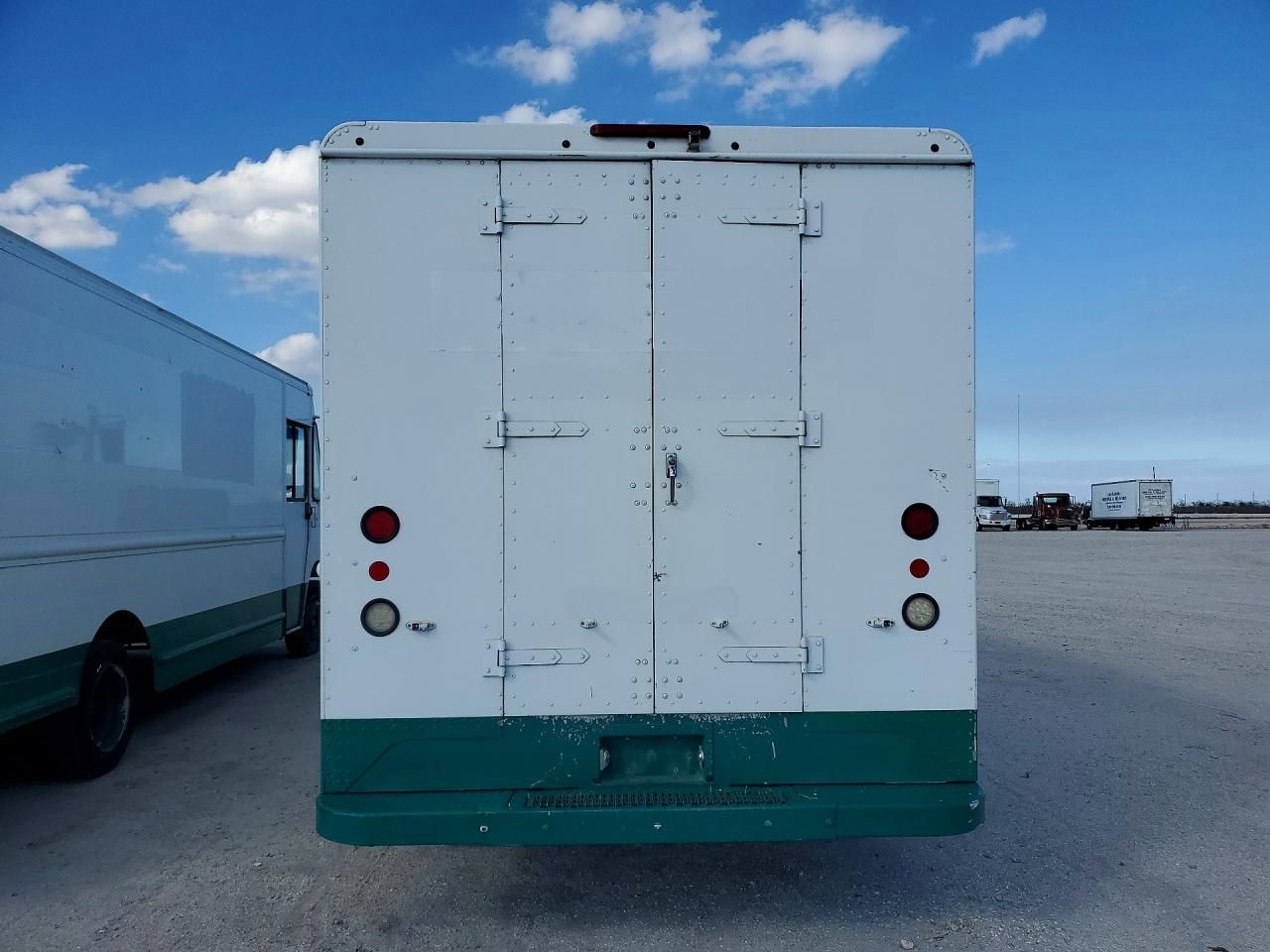 2012 Workhorse Custom Chassis 2012 Workhorse W62 Delivery Truck