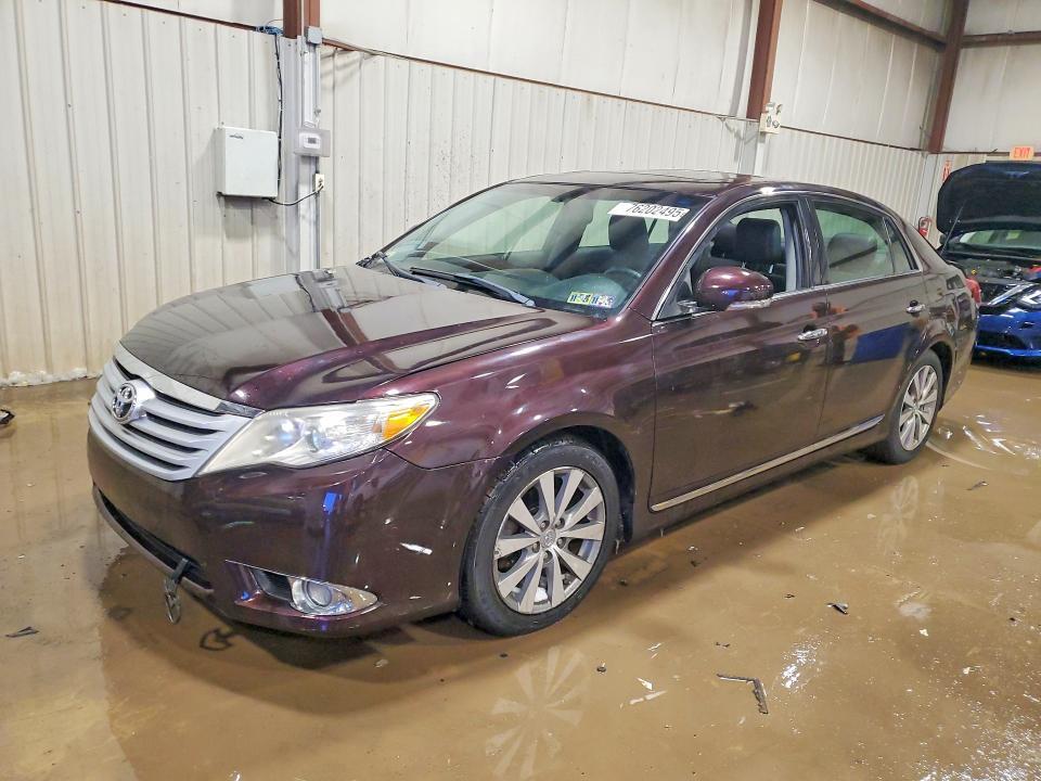 2011 Toyota Avalon Base