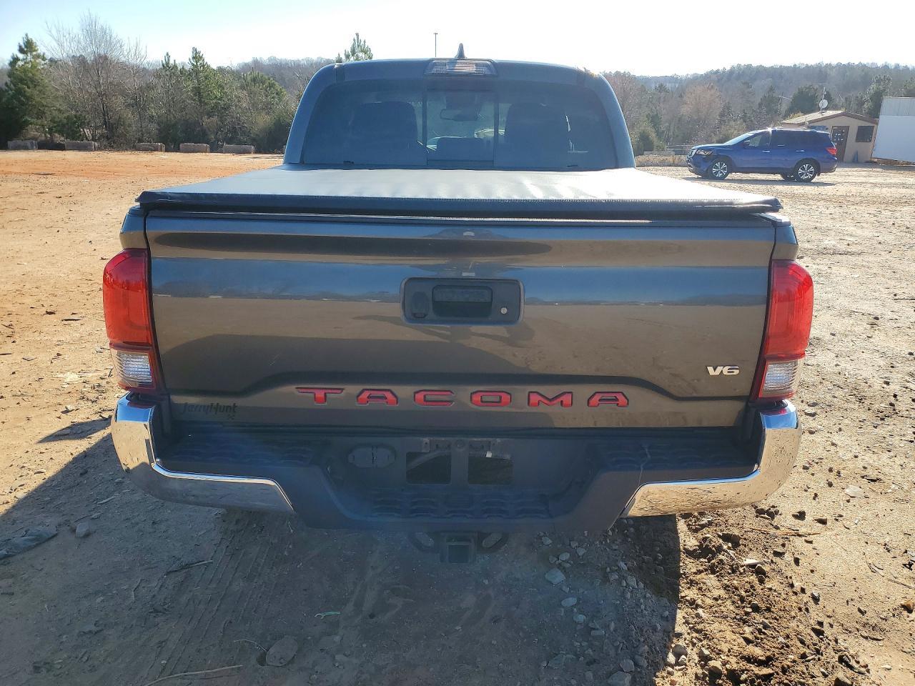 2019 Toyota Tacoma SR5 V6