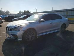 Volkswagen Vehiculos salvage en venta: 2017 Volkswagen Passat R-line