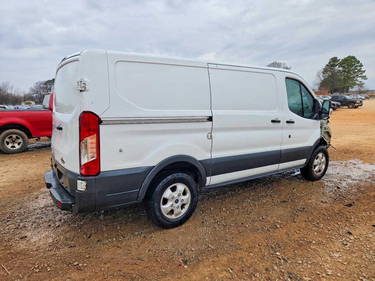2017 Ford Transit van T-250 lo