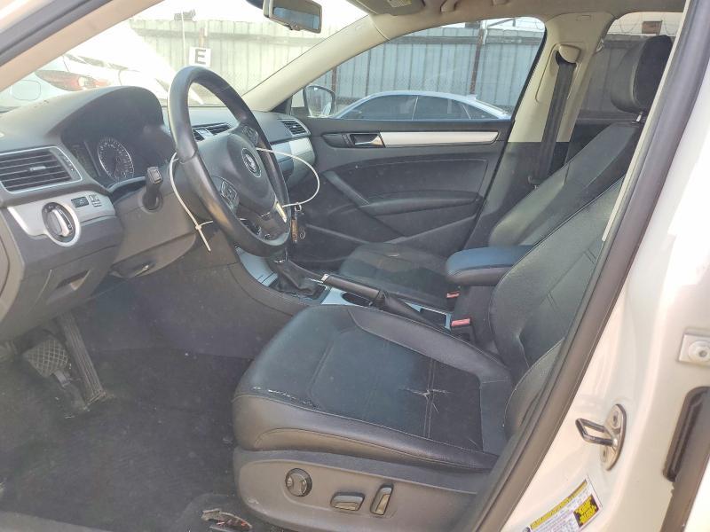 2013 Volkswagen Passat se