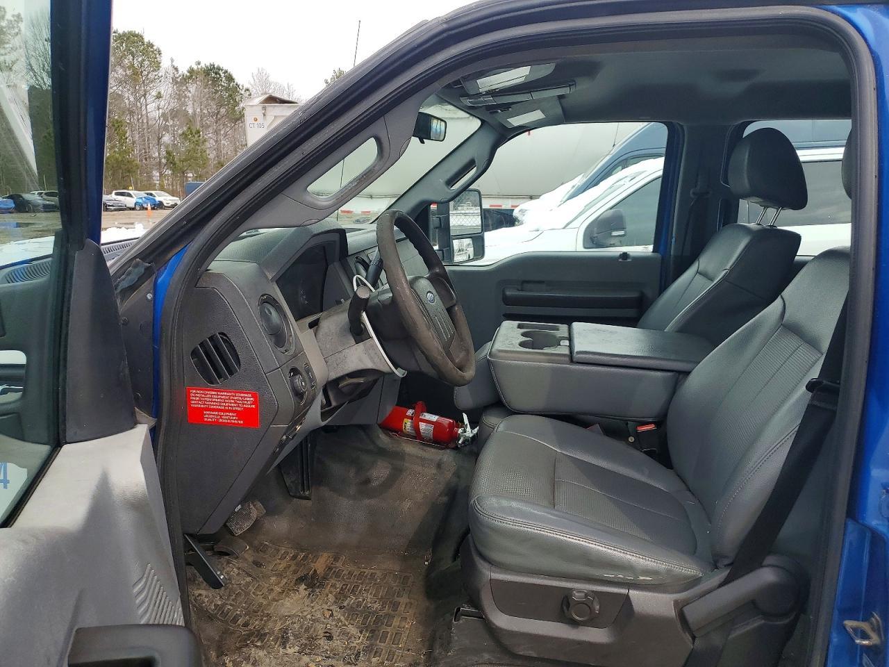 2016 Ford F450 Super Duty Flatbed Truck