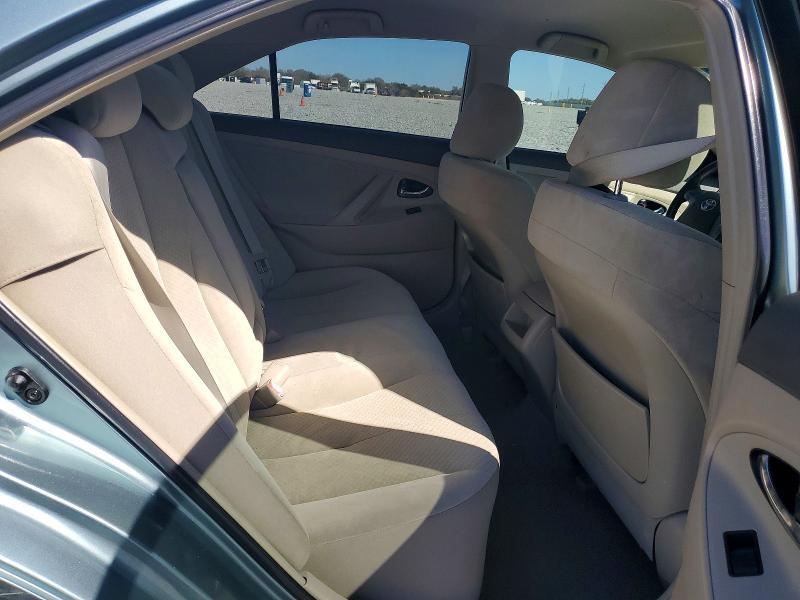 2009 Toyota Camry le