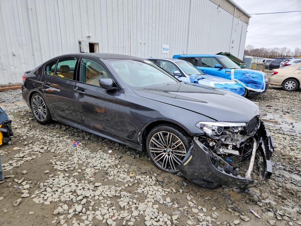2019 BMW 530 xi