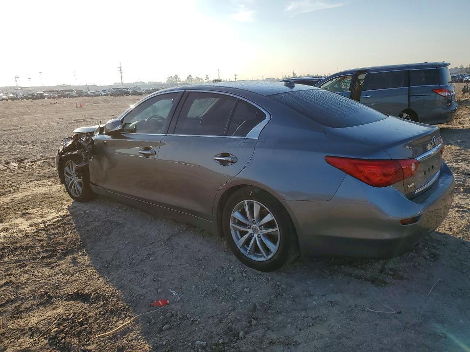 2015 Infiniti Q50 Premium
