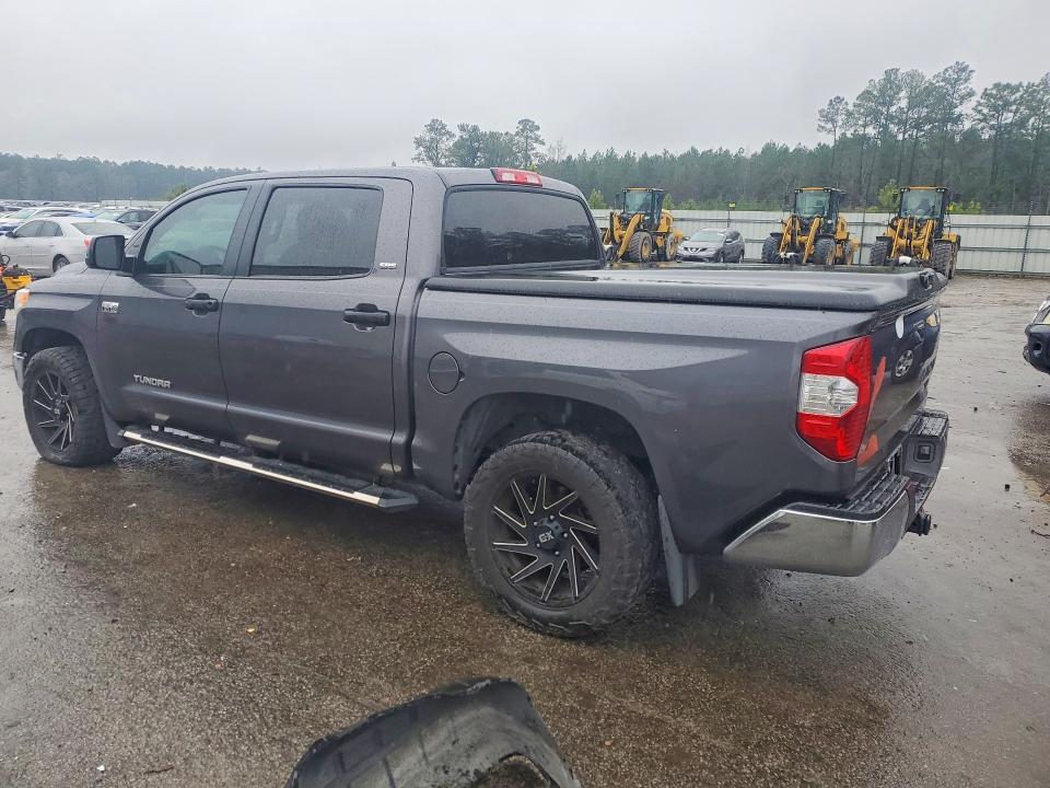 2016 Toyota Tundra SR5