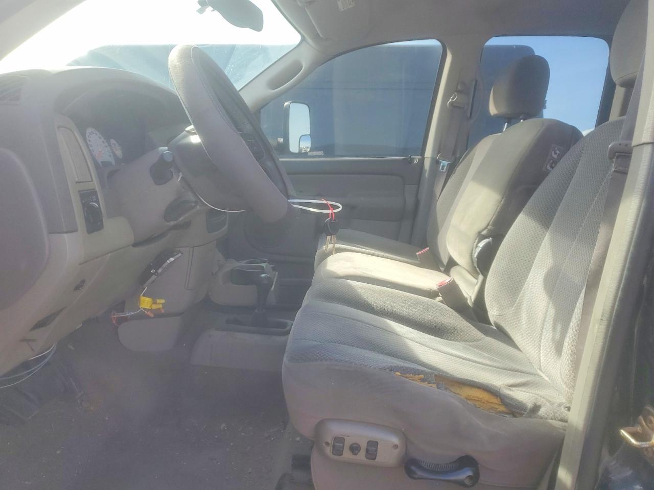 2005 Dodge RAM 3500 ST