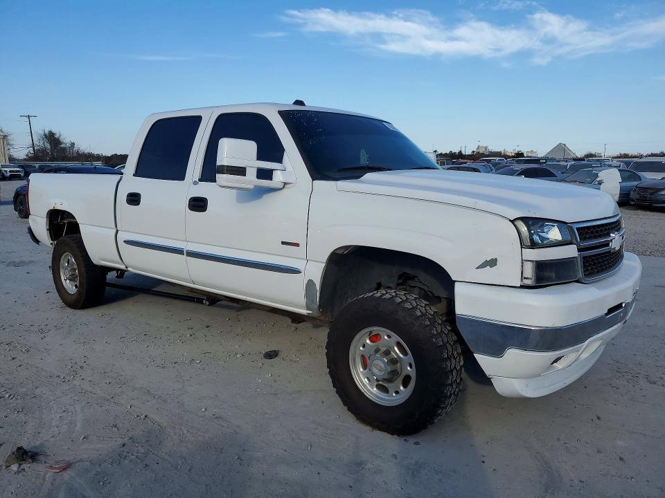 2005 GMC Sierra K2500 Heavy Duty